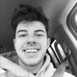 Meet your Posher, Nick